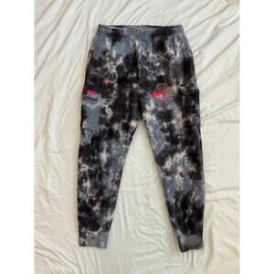 Nike men’s size large space wave cargo jogger pants in galaxy tie dye blue/grey